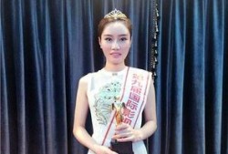 娱乐吃瓜酱四名女生得奖,年度大奖花落谁家？