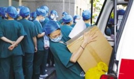 大连新闻爆料记者,记者深入调查，揭示事件背后真相