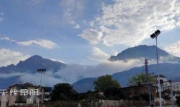 昆明爆料下雪视频播放,网友视频记录冬日美景