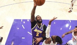 尼克斯爆料湖人视频,揭秘湖人队训练幕后精彩瞬间